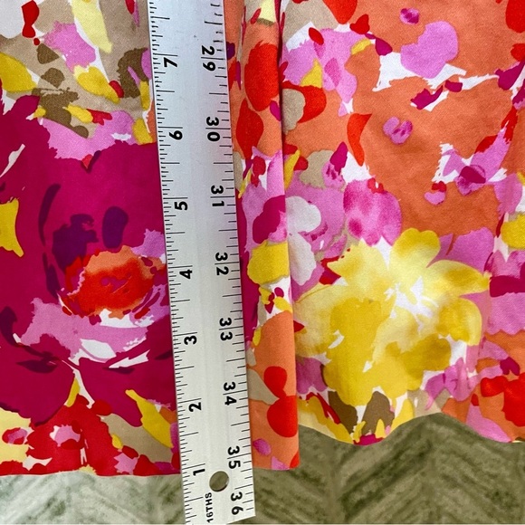 Dressbarn Bright Floral Sleeveless Zip Back Lined Woman's Knee Length Dress - Picture 11 of 12